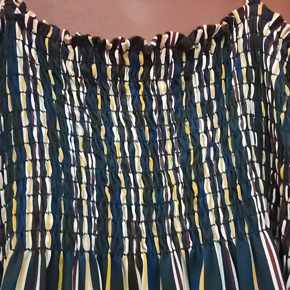 Tank top - Picture 3 of 5